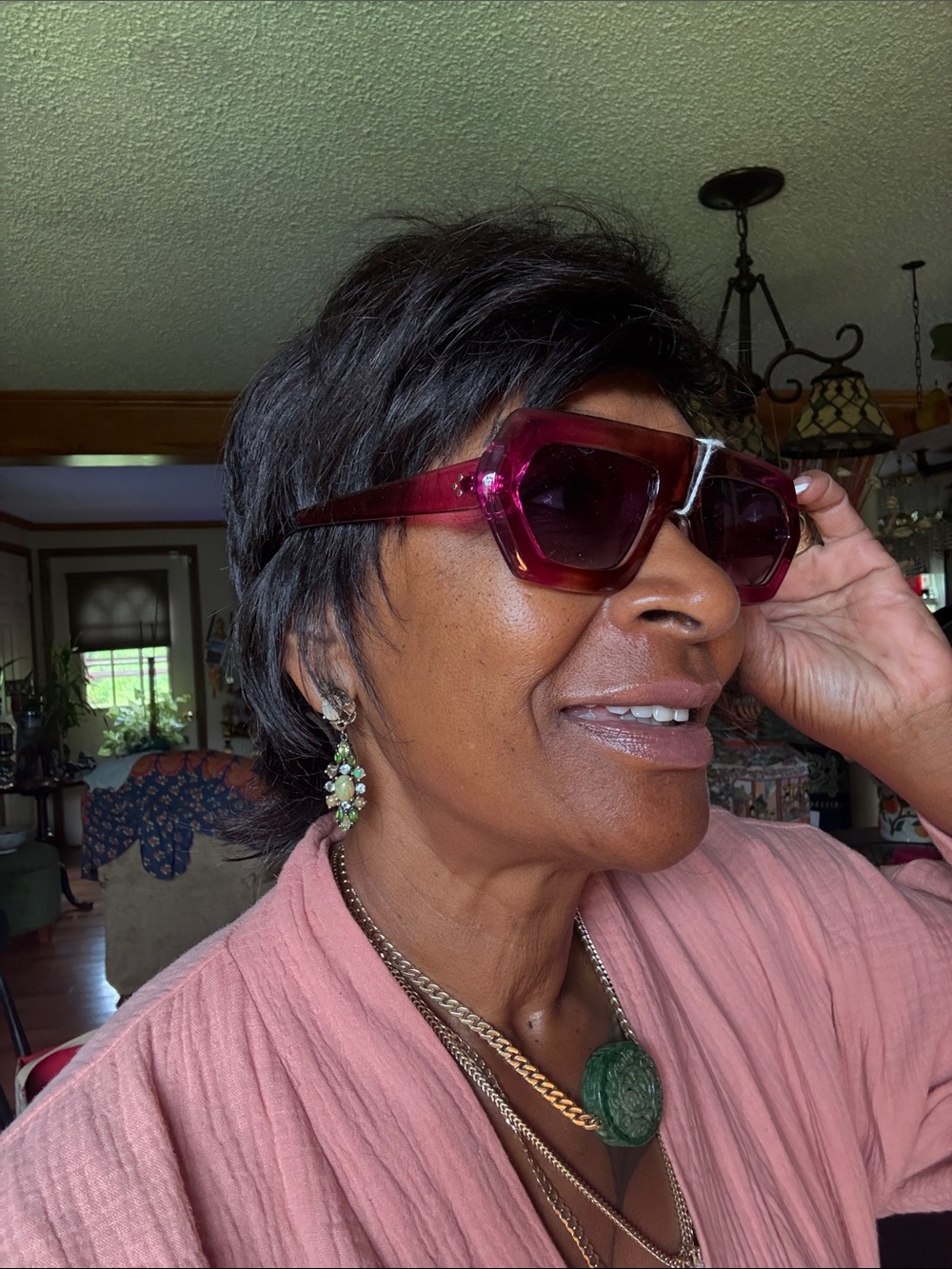 Stylish Women's Oversized Pink Sunglasses